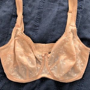 ‼️FINAL PRICE DROP‼️ Embroidered Fantasie Bra 34FF